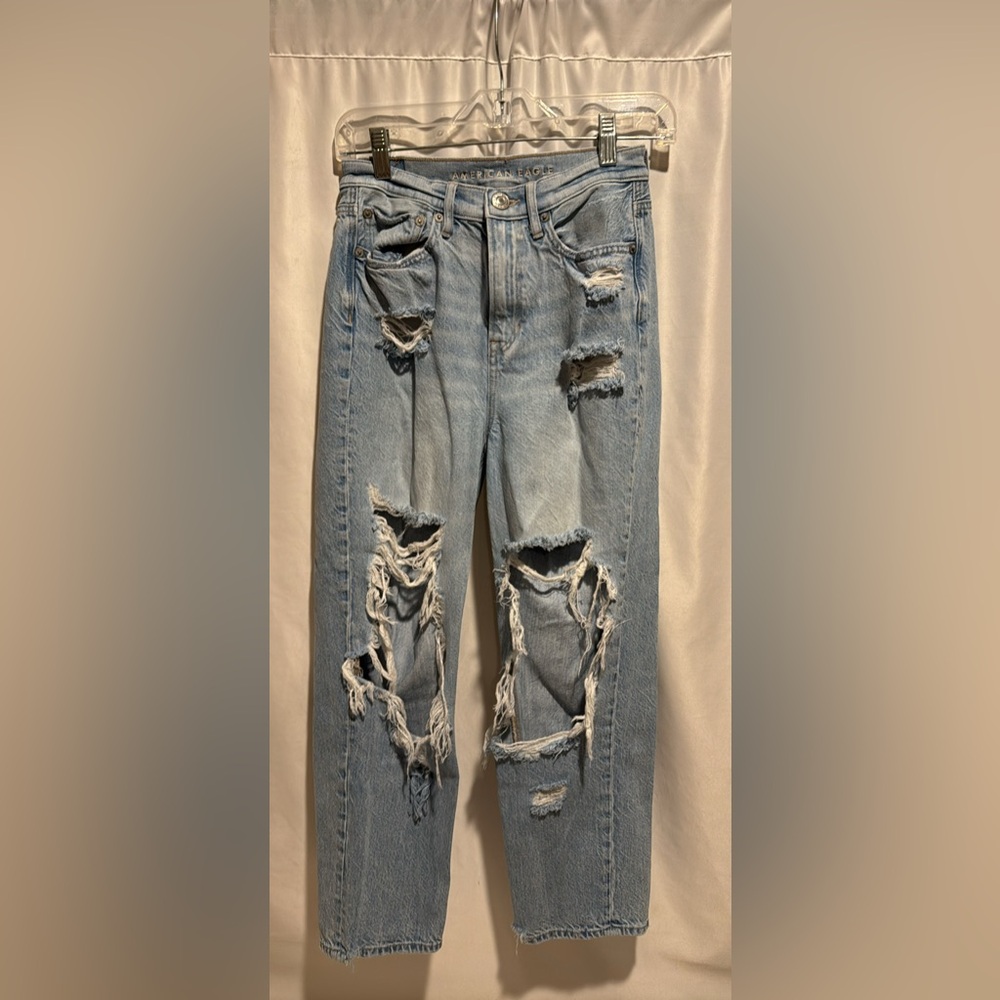 American Eagle Outfitters Light Blue Denim Size 4 Short